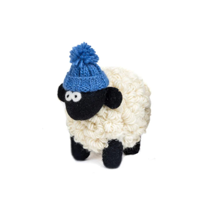 Knitted Sheep Collectible Mountain with Bobble Hat – Carrick Mór